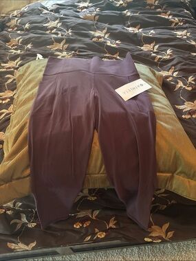 Athleta Eggplant Cropped High-Rise Leggings
